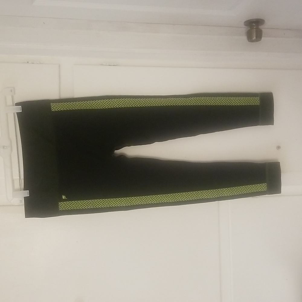 Fabletics Seamless Check Legging Size Large - image 5